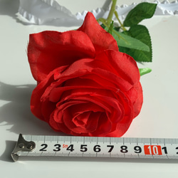 no24，3 朵紅玫瑰，紅色，豪華，婚禮，人造花，新娘配件，用於安排 第6張的照片