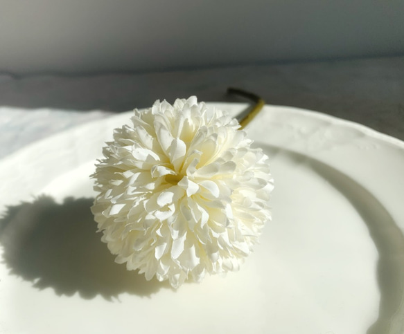 no54，3 件套，圓形白色小菊花，人造花，婚禮配件，用於佈置 第3張的照片