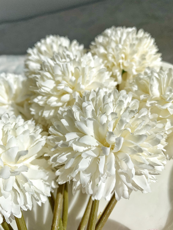no54，3 件套，圓形白色小菊花，人造花，婚禮配件，用於佈置 第5張的照片
