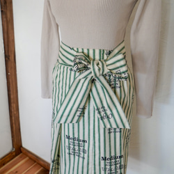ストライプに洗濯表示マークがかわいい♡ ミモレ丈の春スカート 7枚目の画像