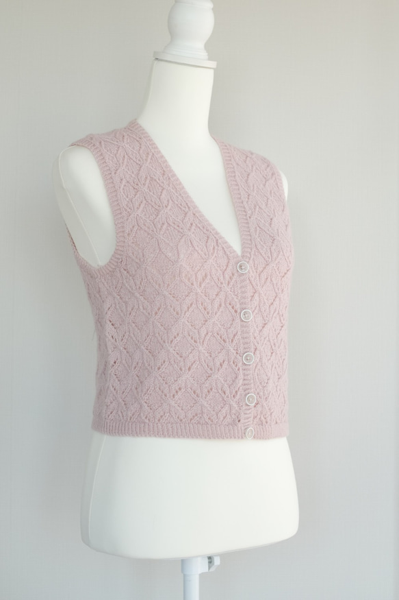 手編みベスト 1枚目の画像