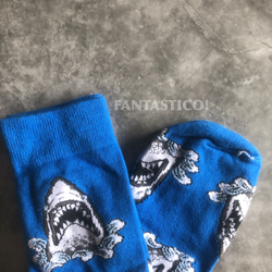 お得な2足セット❤️ジョーズ柄 サメ 鮫 ユニセックス靴下❤️スケーターソックス 9枚目の画像