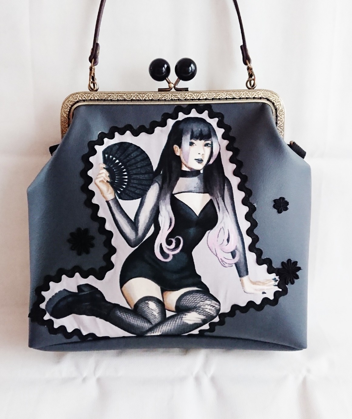 アレキサンダーヘンリー♡口金20.5㌢ がま口ポーチ/がま口バック(外