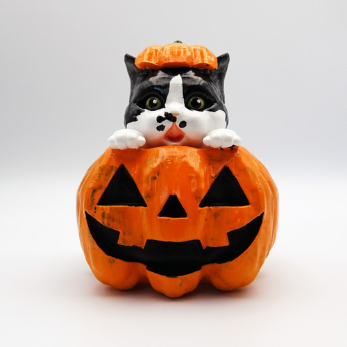 オーダーメイド】猫ちゃんのびっくりハロウィンかぼちゃ 立体 オーダーメイド】猫ちゃんのびっくりハロウィンかぼちゃ 立体