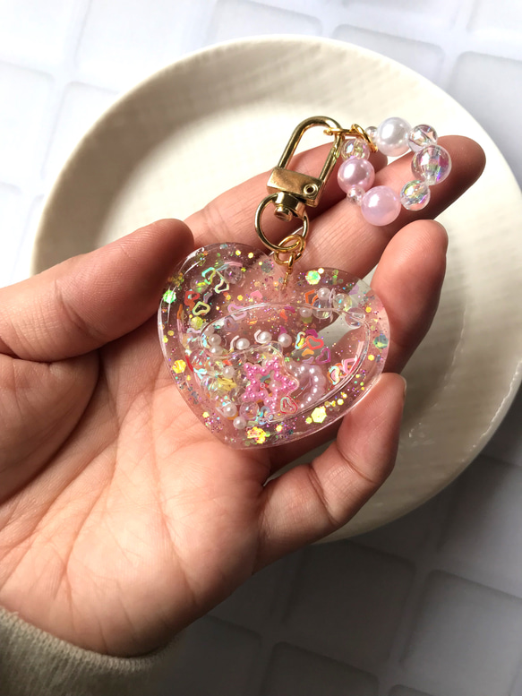シャカシャカキーホルダー♡お客♡オーダー品 シャカシャカキーホルダー ハート ゆめかわ シェイカー【番号