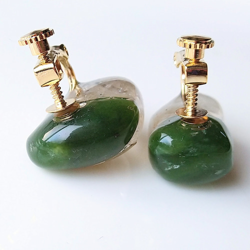 カケラのイヤリング 翡翠とルチルクォーツ イヤリング