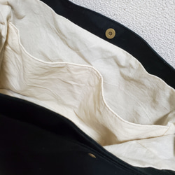 シンプルショルダーバッグ　帆布生地　カジュアルバッグ　シンプル無地　A4ｻｲｽﾞ収納可　ブラック　マザーズバッグ 4枚目の画像