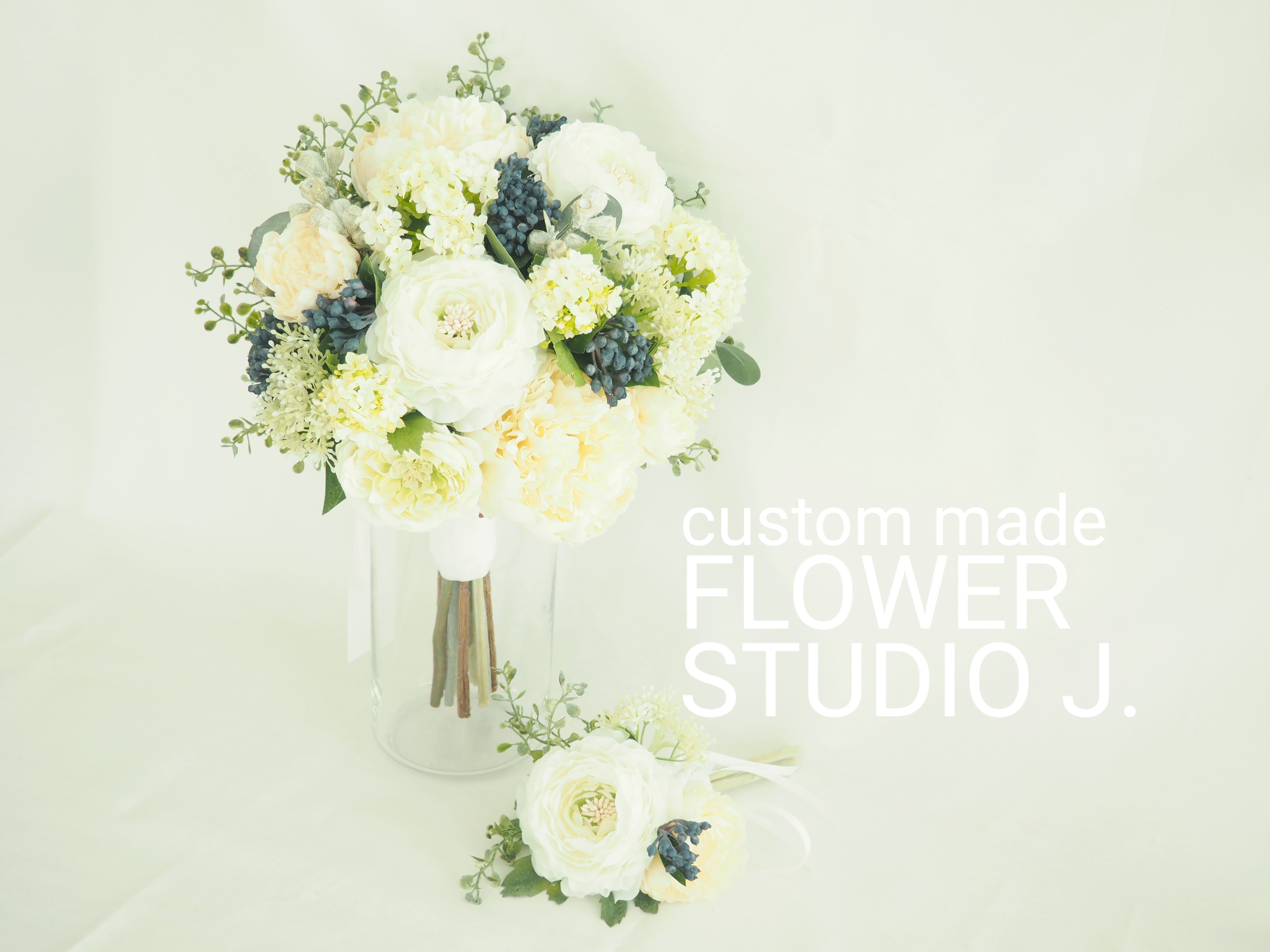 Wedding Bouquet & Boutonnier /  White & Light Green