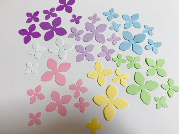 【再販12】　紫陽花の花びら　お好きなカラー　 1枚目の画像