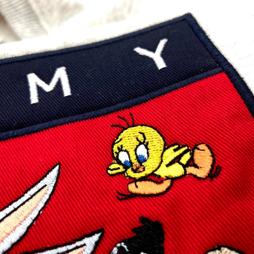 TOMMY JEANS×LOONEY TUNES ロゴ刺繍スウェット スウェット・トレーナー