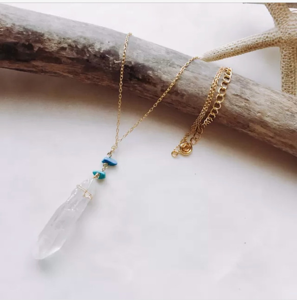 crystal × turquoise necklace 1枚目の画像