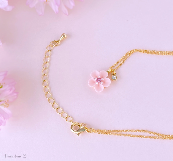 幸せピンクのミニ桜ネックレス【受注制作】 4枚目の画像