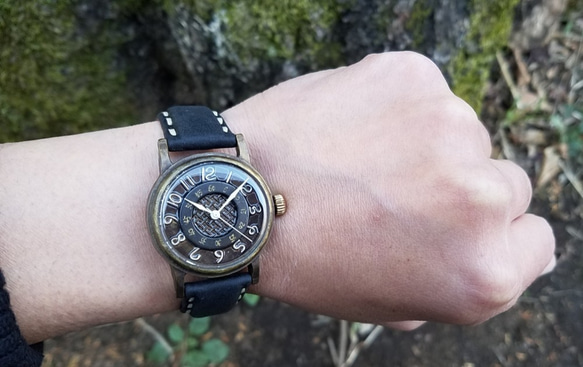 Overdrive　スチームパンクモチーフの手作り腕時計　MADE　IN　JAPAN 3枚目の画像