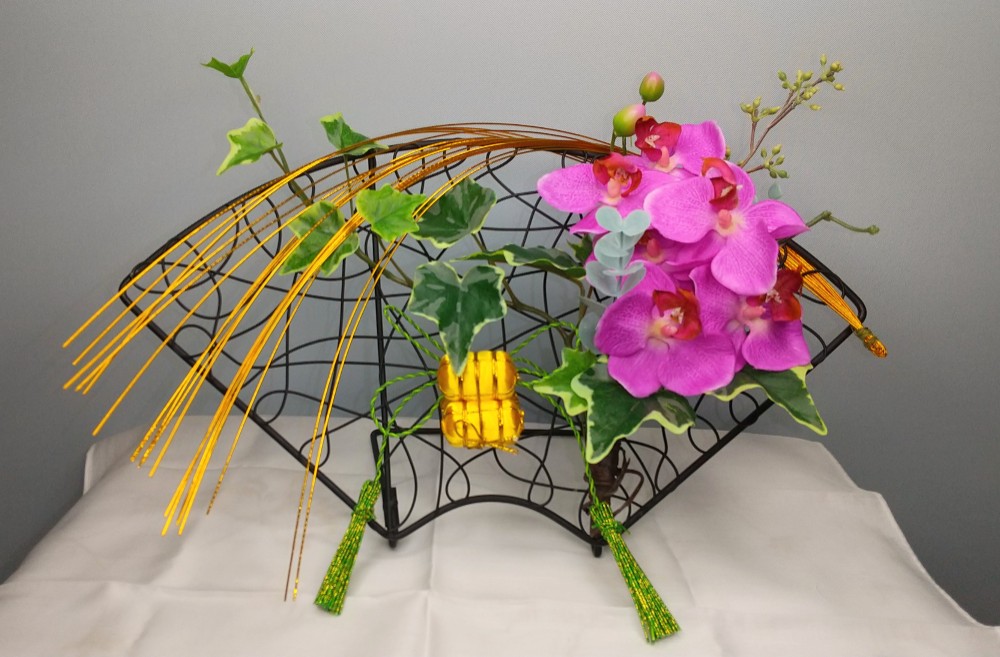 【受注作成】アーティフィシャルフラワー   扇形モダンインテリアアート