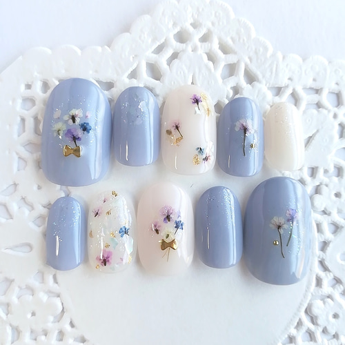 RUNA♡パウダーブルー♡押し花ネイルチップ♡ドライフラワー  