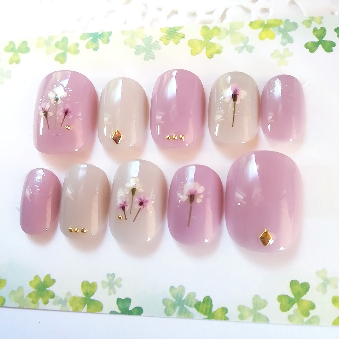 手作りネイルチップ 花とパール Micizian