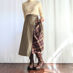 細見え巻きスカート（タックスカート）ブラウンチェック×カーキ 3枚目の画像