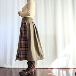 細見え巻きスカート（タックスカート）ブラウンチェック×カーキ 4枚目の画像