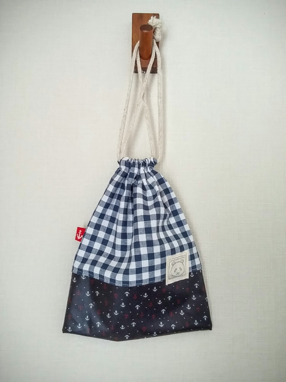 イカリ柄ラミネート＆ギンガムチェックの巾着　給食袋・お道具袋に 1枚目の画像
