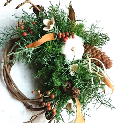 コニファーとドイツトウヒの三日月リース リース Atelier Calme 通販