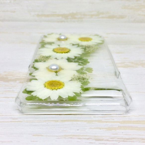 【送料無料】押し花iPhoneケース＊ホワイトブーケ＊綺麗で可愛い本物のお花のハンドメイドスマホケース 4枚目の画像