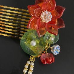硝子花のかんざし　金箔風紅蓮のヘアコーム　 5枚目の画像