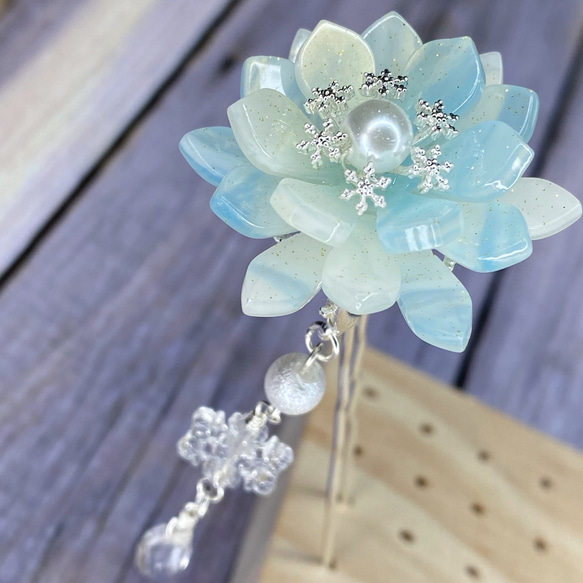 雪の結晶❄かんざし&Uピン 雪の結晶のかんざし 下がり付きUピン簪 かんざし メノ工房 通販