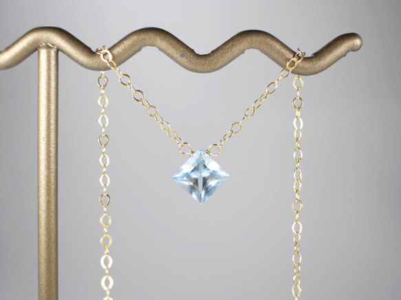 一條鑽石切割的寶石天藍色托帕石項鍊14KGF 第2張的照片