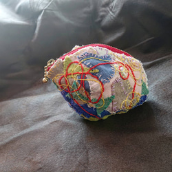 しじみかアサリか、 潮干狩りの貝のポーチ 刺し子 刺繍 リネン no.55 2枚目の画像