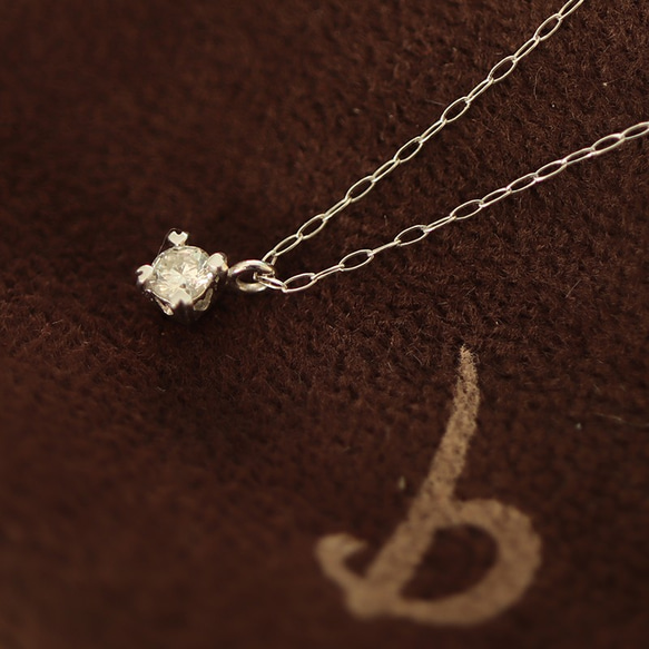 4月の誕生石♪　K18WGダイヤモンド0.1カラット　 ハート爪の一粒ネックレス　（S-077） 7枚目の画像