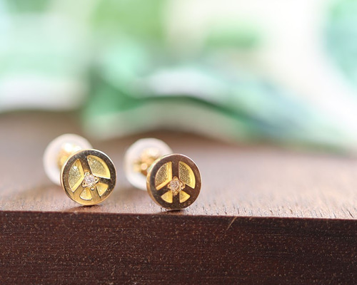 0_5b994737b13a79689a1e38325193