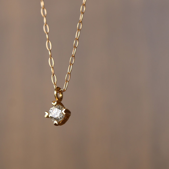 【Kyo様専用】K18イエローゴールド　 ハート爪の小粒なダイヤモンドネックレス　0.10ct（658-821） 5枚目の画像