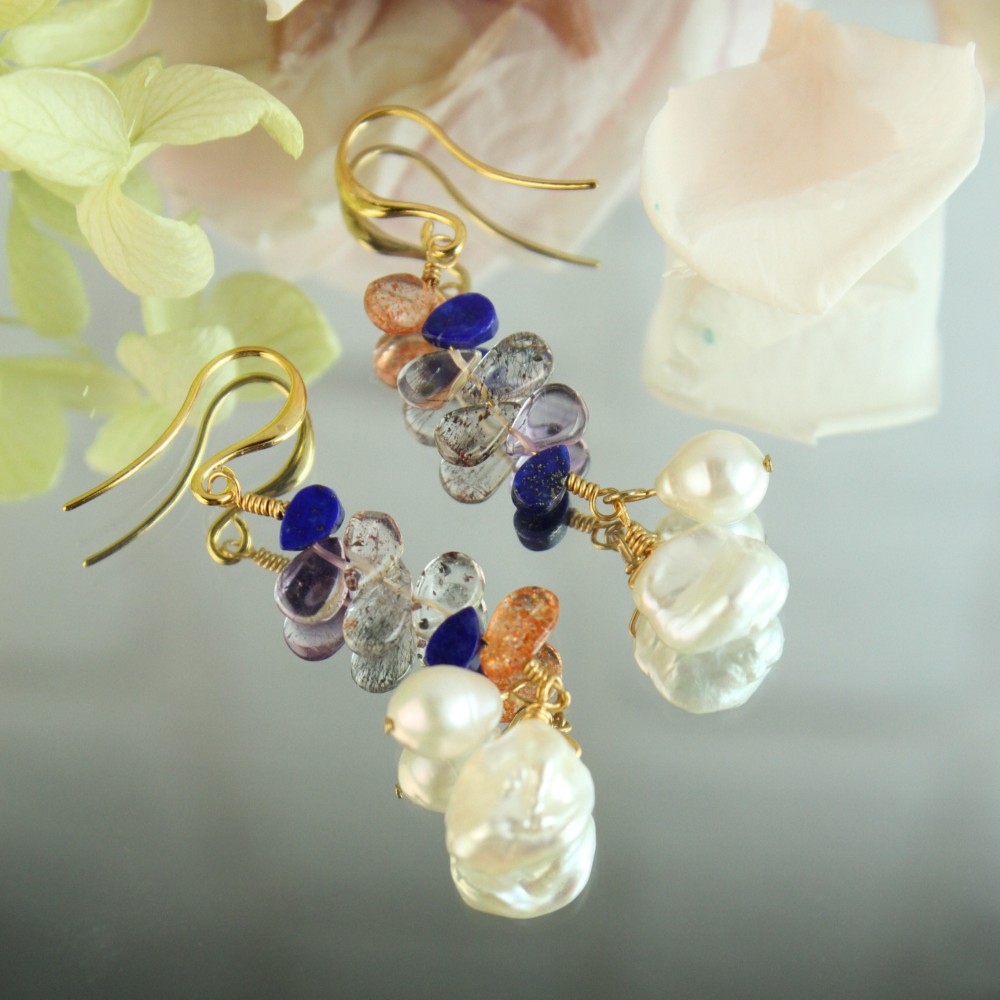 天然*大粒ケシパール あこや真珠 3種天然石のアシンメトリーピアス（金具変更可）