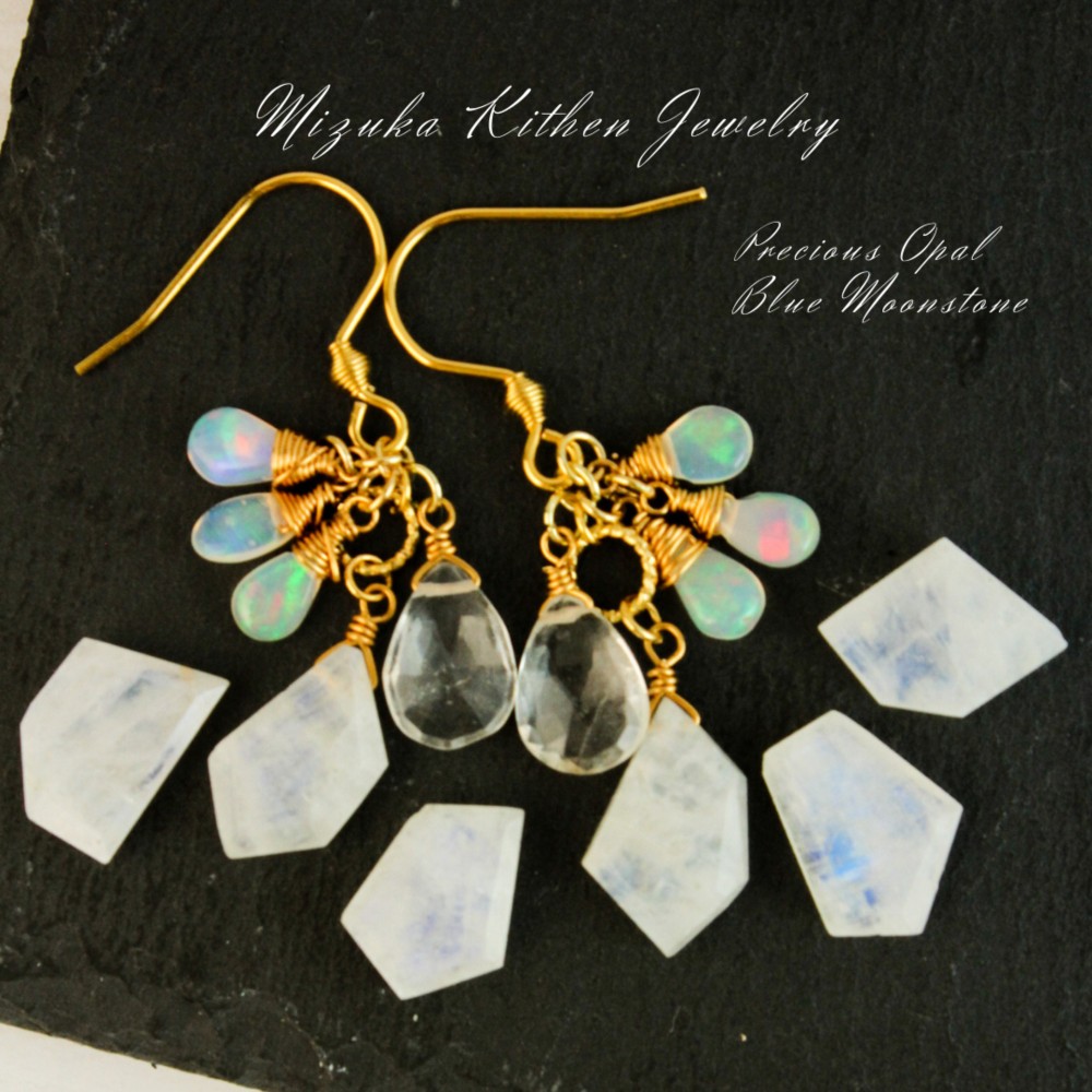 *オパール*ブルームーンストーン*トパーズ*耳飾り