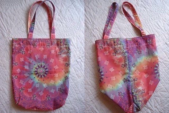 ＜老舗アメリカバンダナ＞夏のデイリー カジュアルバッグ♪折りたたみ 薄くて軽い サブバッグ エコバッグ マルシェバッグ