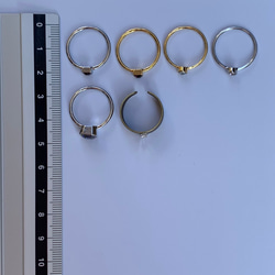 369-2.選べるカラー スワロフスキー サークル型 ポイントリング 指輪 ゴールド  lensa 4枚目の画像