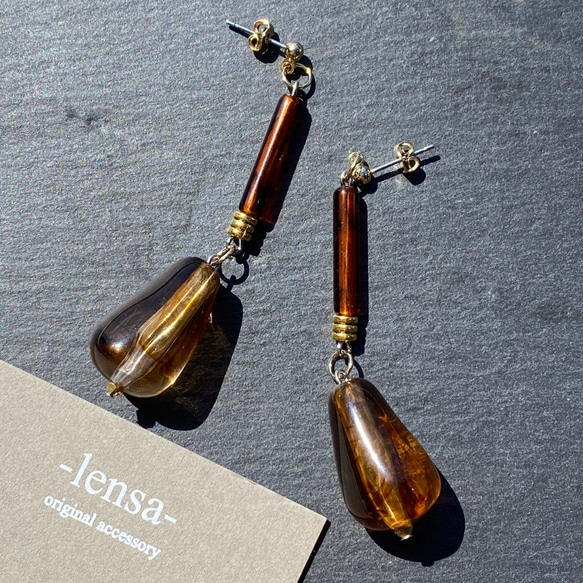 1567.ぼてっと可愛い鼈甲ゆらゆらピアス♡ lensa ピアス（スタッド・一 