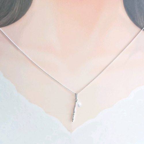 フルートネックレス シルバーカラー ネックレス・ペンダント 