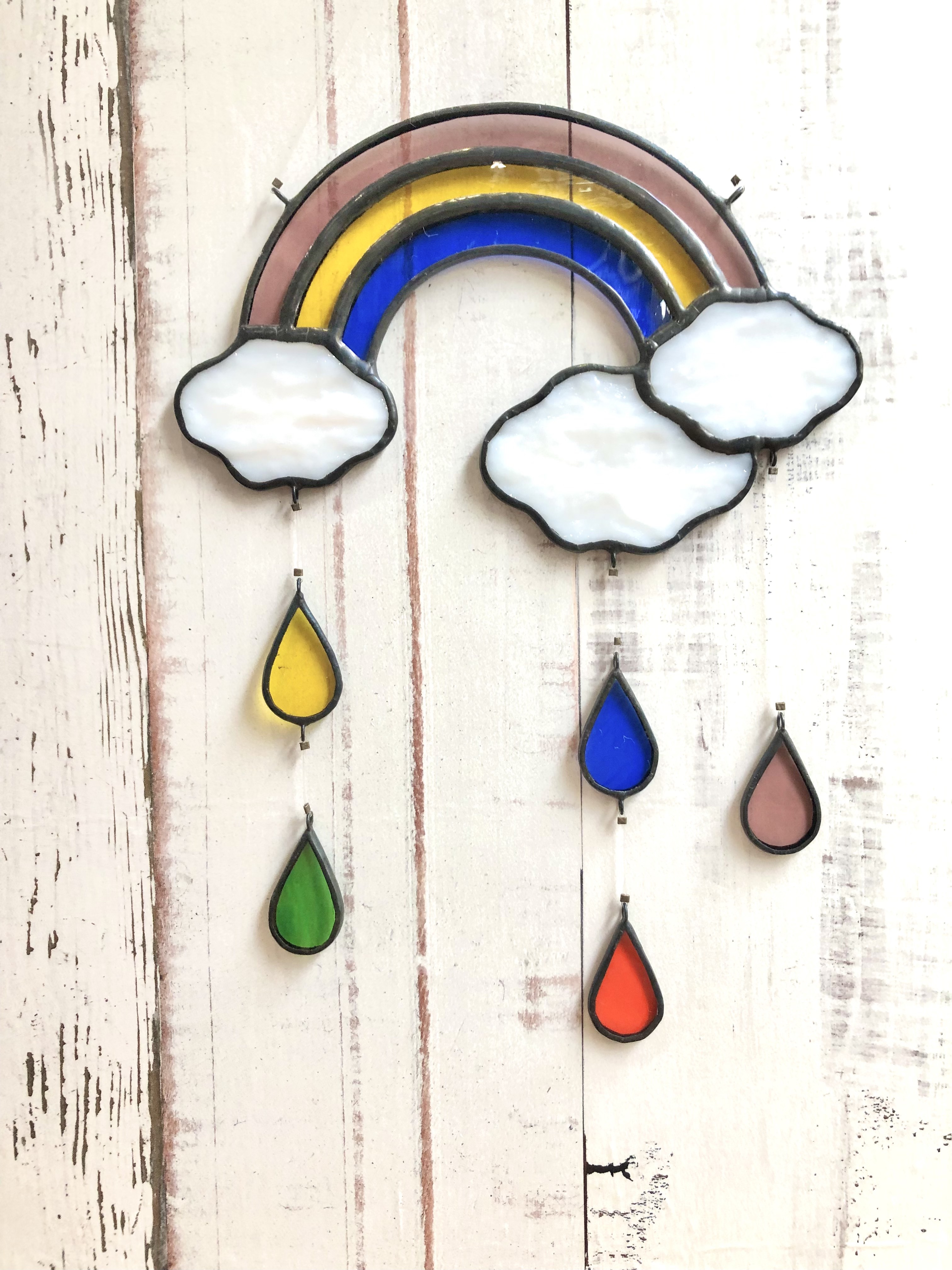 ステンドグラス】雨上がりのオーナメント 虹と雫 《送料無料》 サン