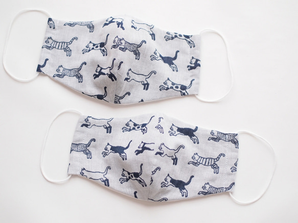 SALE !  ねこマスク・ダブルガーゼCatマスク・フィルターポケット・ノーズフィッター付き  （Ｍ・Ｌサイズ） 1枚目の画像