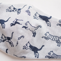 SALE !  ねこマスク・ダブルガーゼCatマスク・フィルターポケット・ノーズフィッター付き  （Ｍ・Ｌサイズ） 2枚目の画像