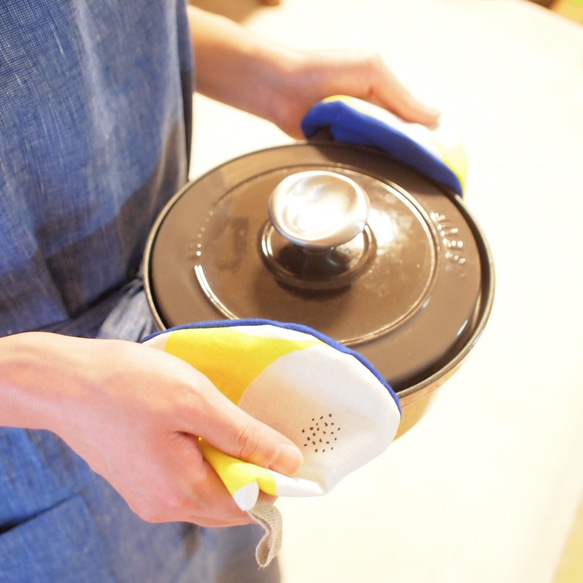 三角帽子の鍋つかみ・三角鍋つかみ　ストウブなどのお鍋に　Staub 8枚目の画像