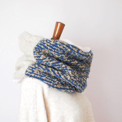 【受注製作】ループツイードとくるくるモヘアのスヌード（1重ねじりタイプ）・ボア・ニット 2枚目の画像