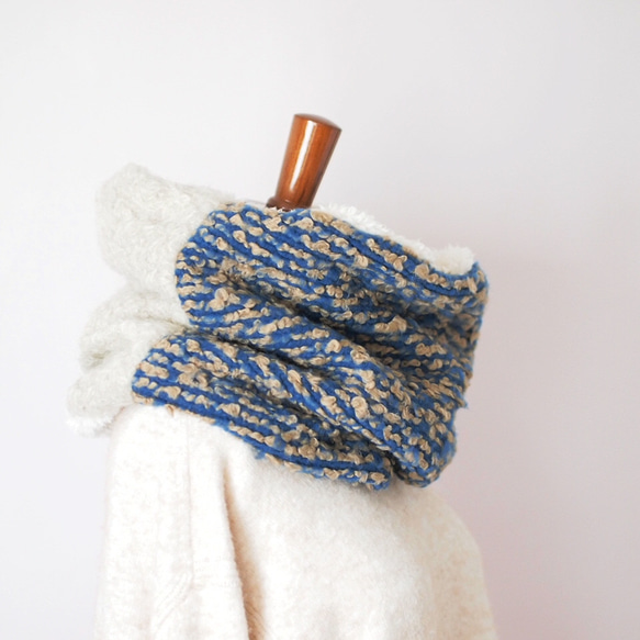 【受注製作】ループツイードとくるくるモヘアのスヌード（1重ねじりタイプ）・ボア・ニット 2枚目の画像