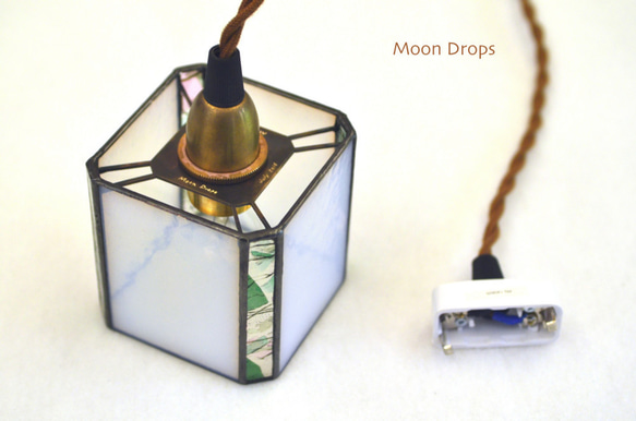 【送料無料】Moon Drops Lamp P3 　ホワイトキューブ　 5枚目の画像