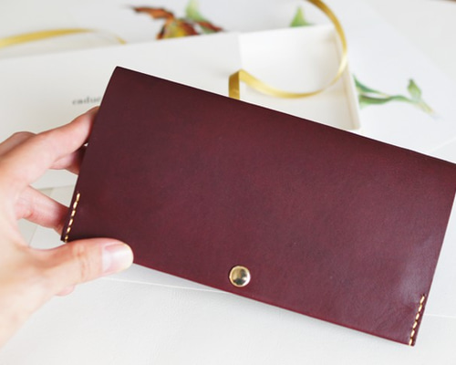 スマート長財布・ワインレッド（イタリア産ヌメ牛革、経年変化あり）お