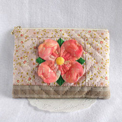 パッチワークのフラットポーチ（ハナミズキ） ポーチ キルト和 通販