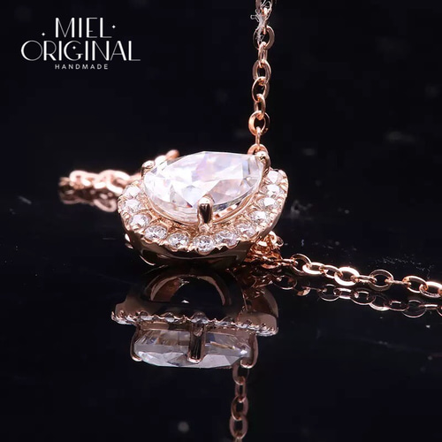 Rosa！お勧め♡最高級モアサナイト　ペアシェイプ　ヘイローネックレス ペアシェイプ ヘイロー ミル打ち ネックレス NE046 – Brillar