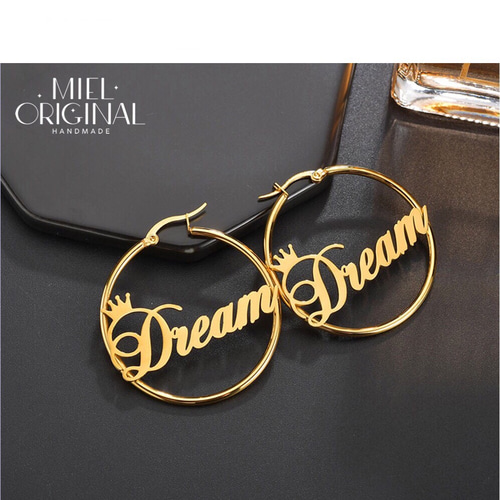 名入れ♡フープピアス✨イニシャル✨カスタムピアス 名前入りゴールド 手作り 名入れ フープピアス✨イニシャル カスタムピアス 名前入り ゴールド