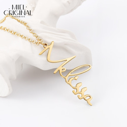 名入れ✨ダブルネーム キラキラ バタフライ 蝶々ハート カスタム